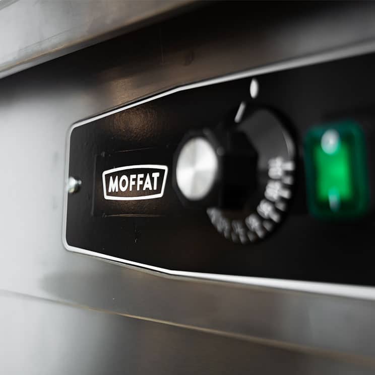 Moffat-Logo